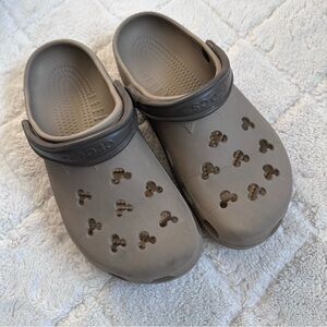 Crocs x Disney | Tan Brown Mickey Mouse Clogs | Size Large